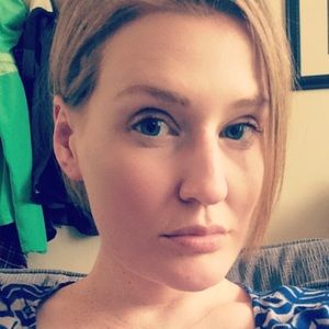 Meet your Posher, Carissa